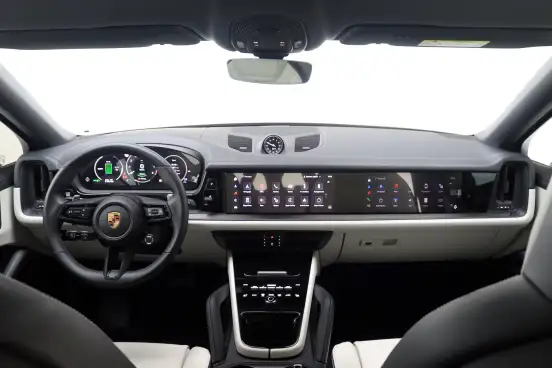 PORSCHE-CAYENNE-2025