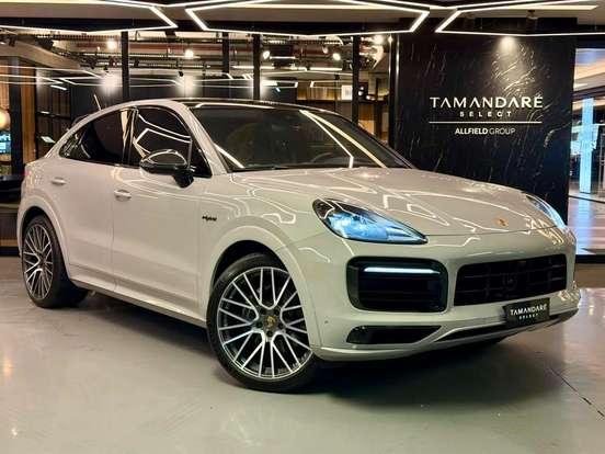 PORSCHE-CAYENNE-2023