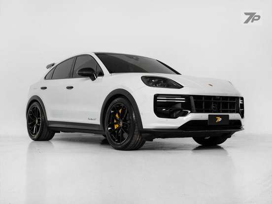 PORSCHE-CAYENNE-2023
