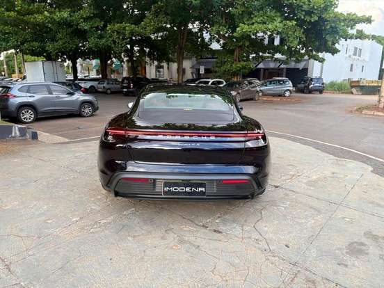 PORSCHE-TAYCAN-4S ELÉTRICO PORSCHE-TAYCAN-2021