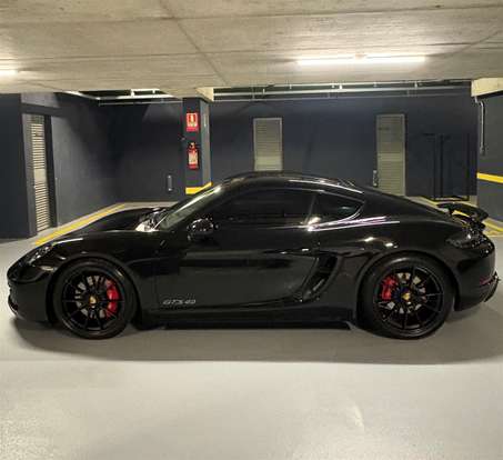 PORSCHE-718-2024