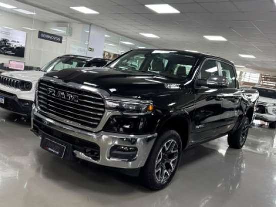 RAM-1500-3.0 HURRICANE 6 BITURBO GASOLINA LARAMIE CD 4X4 AUTOMÁTICO RAM-1500-2024