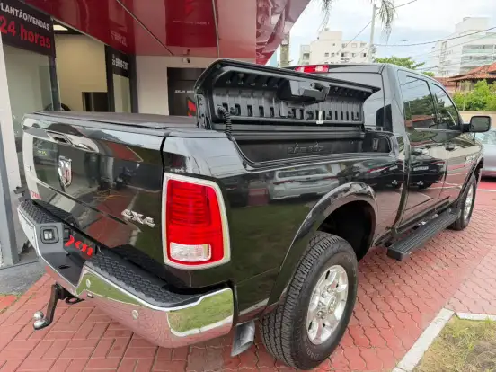 RAM-2500-6.7 LARAMIE 4X4 CD I6 TURBO DIESEL 4P AUTOMÁTICO RAM-2500-2018