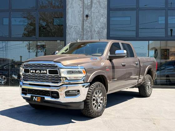 RAM 2500 6.7 I6 TURBO DIESEL LARAMIE CD 4X4 AUTOMÁTICO
