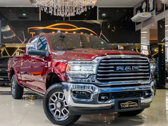 RAM-3500-6.7 I6 TURBO DIESEL LIMITED LONGHORN CD 4X4 AUTOMÁTICO RAM-3500-2024