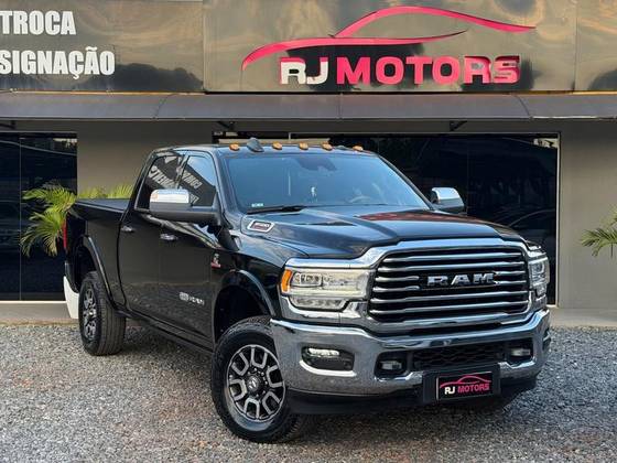 RAM 3500 6.7 I6 TURBO DIESEL LIMITED LONGHORN CD 4X4  AUTOMÁTICO