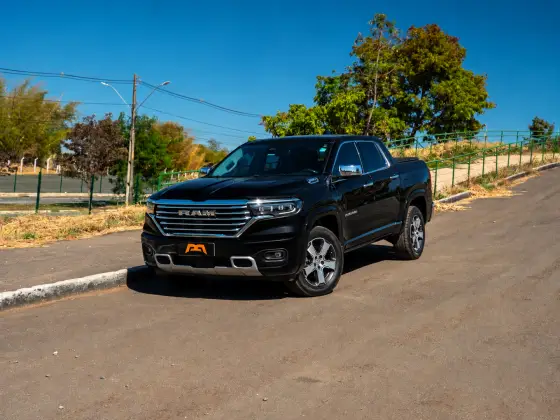 RAM RAMPAGE 2.0 TURBO DIESEL LARAMIE 4X4 AUTOMÁTICO
