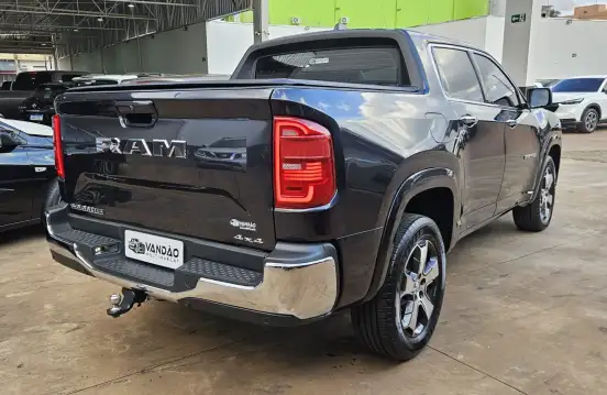 RAM-RAMPAGE-2.2 TURBO DIESEL LARAMIE 4X4 AUTOMÁTICO RAM-RAMPAGE-2025