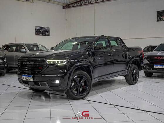 RAM RAMPAGE 2.0 HURRICANE 4 TURBO GASOLINA R/T 4X4 AUTOMÁTICO