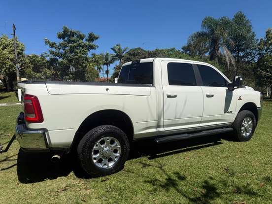 RAM-2500-6.7 I6 TURBO DIESEL LARAMIE CD 4X4 AUTOMÁTICO RAM-2500-2023