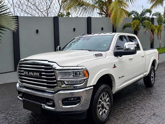 RAM-3500-6.7 I6 TURBO DIESEL LIMITED LONGHORN CD 4X4 AUTOMÁTICO RAM-3500-2024