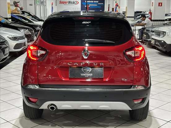 RENAULT-CAPTUR-2021