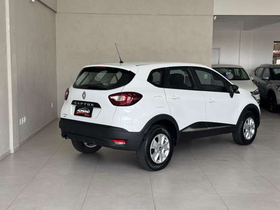 RENAULT-CAPTUR-2019