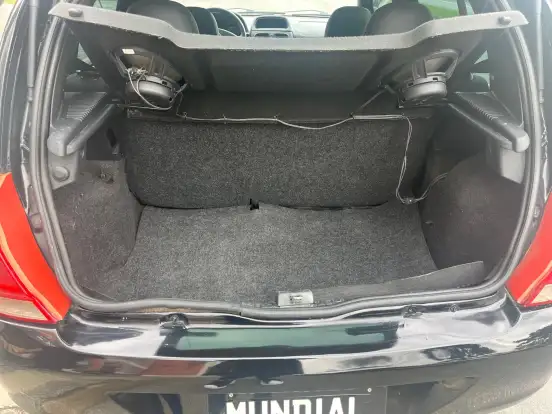 RENAULT-CLIO-2014