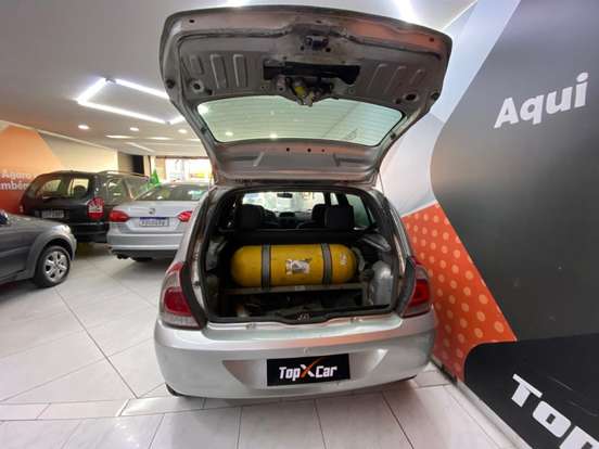 RENAULT-CLIO-2014