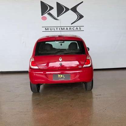 RENAULT-CLIO-2014