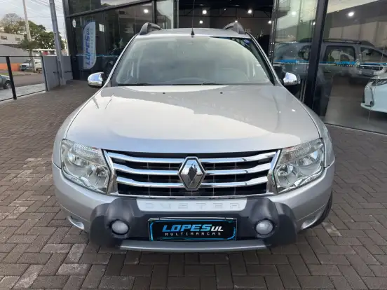 RENAULT-DUSTER-2012