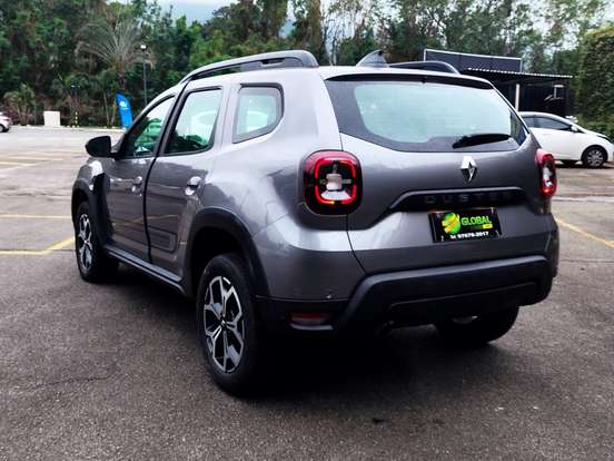 RENAULT-DUSTER-2023