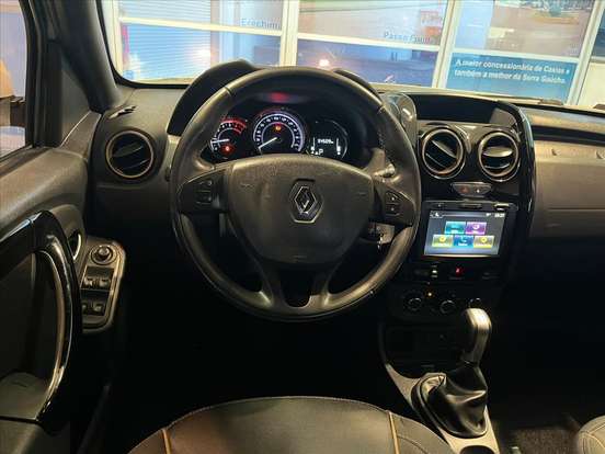 RENAULT-DUSTER-2019