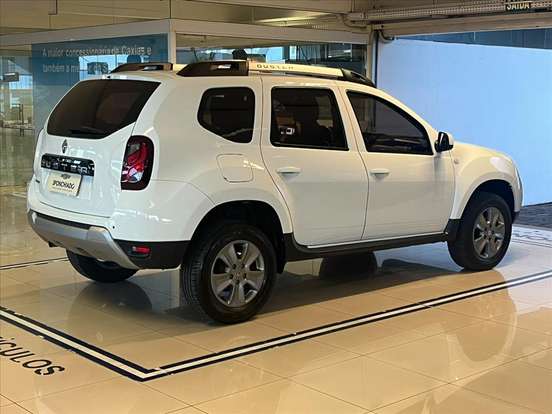 RENAULT-DUSTER-2019