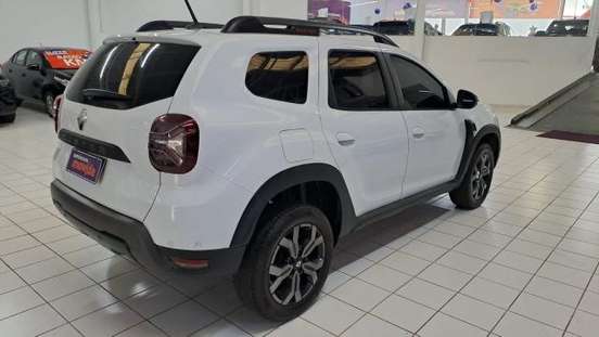 RENAULT-DUSTER-2024
