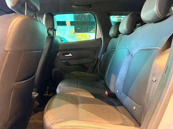 RENAULT-DUSTER-2022