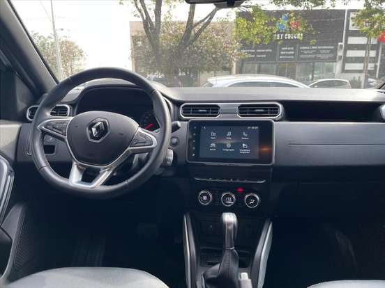 RENAULT-DUSTER-2023