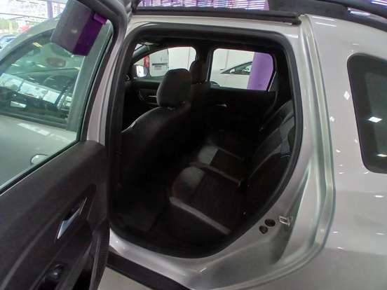 RENAULT-DUSTER-2025