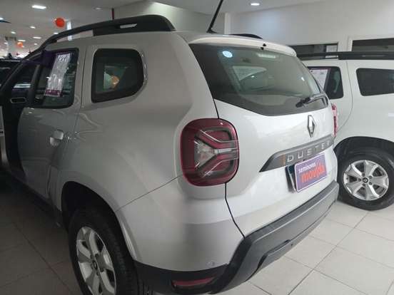 RENAULT-DUSTER-2025