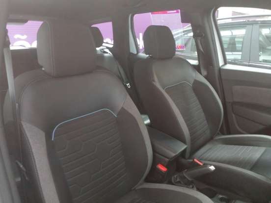 RENAULT-DUSTER-2024