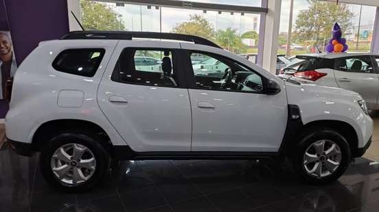RENAULT-DUSTER-2025