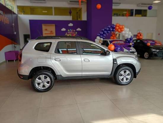 RENAULT-DUSTER-2025