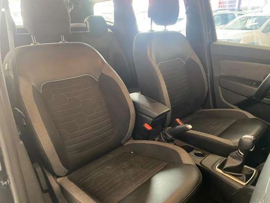 RENAULT-DUSTER-2025