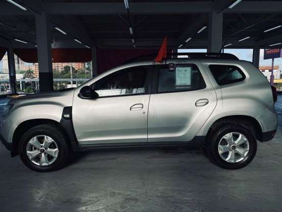 RENAULT-DUSTER-2025