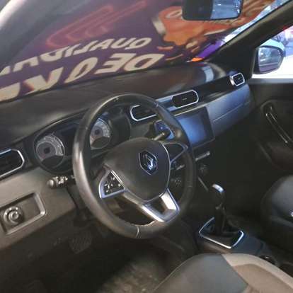 RENAULT-DUSTER-2025