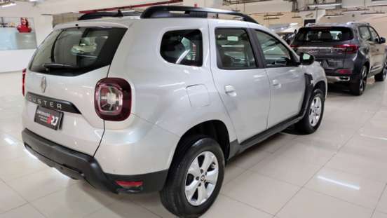 RENAULT-DUSTER-2022