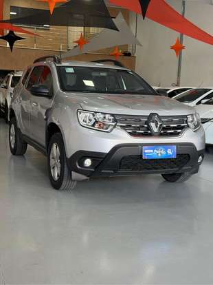 RENAULT-DUSTER-2022