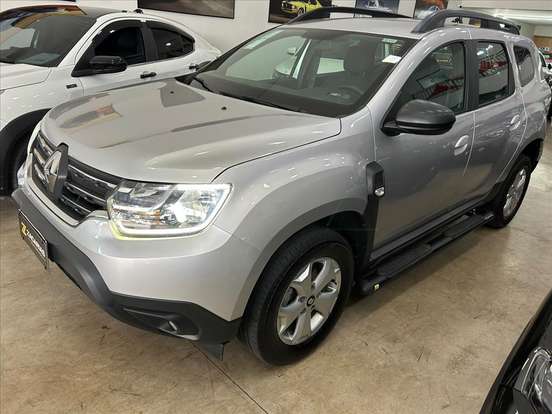RENAULT-DUSTER-2023