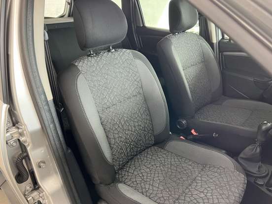 RENAULT-DUSTER-2013