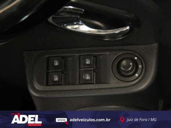 RENAULT-DUSTER-2.0 16V HI-FLEX DAKAR II AUTOMÁTICO RENAULT-DUSTER-2017