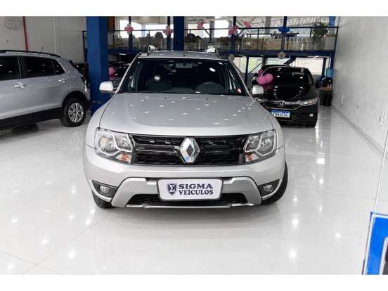 RENAULT-DUSTER-2015