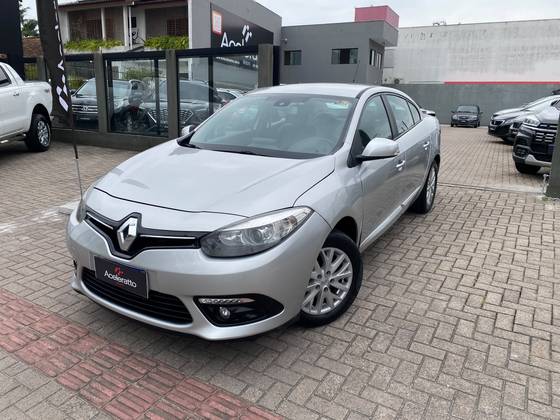 RENAULT FLUENCE 2.0 DYNAMIQUE 16V FLEX 4P AUTOMÁTICO