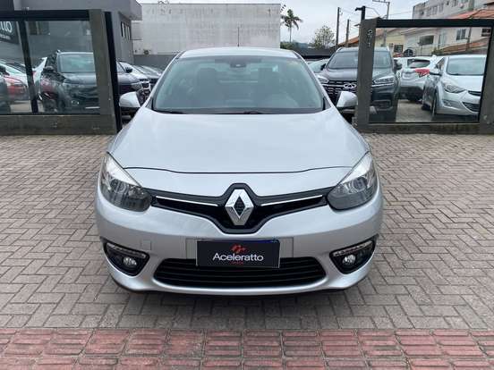 RENAULT-FLUENCE-2.0 DYNAMIQUE 16V FLEX 4P AUTOMÁTICO RENAULT-FLUENCE-2015