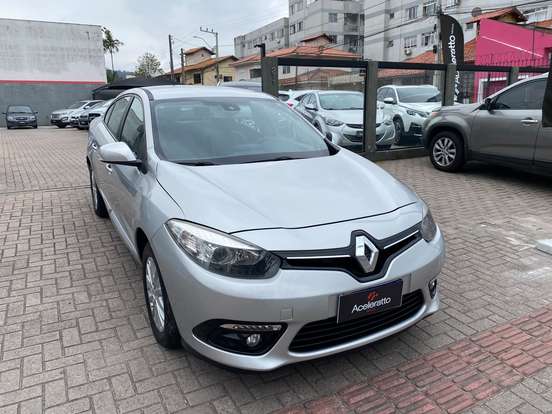 RENAULT-FLUENCE-2015