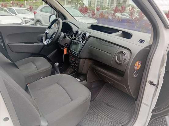 RENAULT-KANGOO-2025