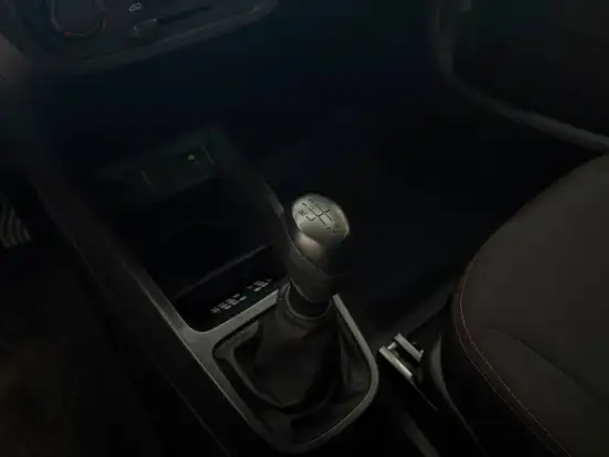 RENAULT-KWID-2025