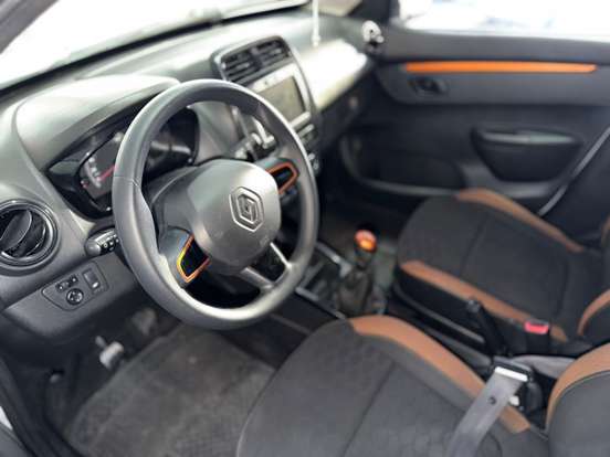 RENAULT-KWID-1.0 12V SCE FLEX OUTSIDER MANUAL RENAULT-KWID-2021