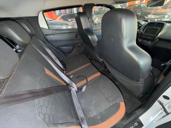 RENAULT-KWID-2021