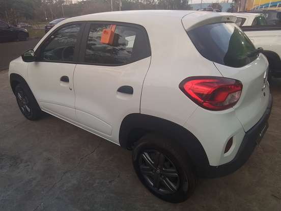 RENAULT-KWID-1.0 12V SCE FLEX ZEN MANUAL RENAULT-KWID-2025