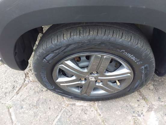 RENAULT-KWID-1.0 12V SCE FLEX ZEN MANUAL RENAULT-KWID-2025
